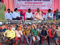 उसलापुर में ऐतिहासिक ‘श्रमोत्सव’: 13 साल बाद गुड्स शेड पुनरुद्धार की घोषणा, हजारों श्रमिकों की मौजूदगी