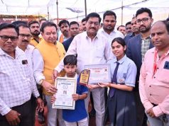 मंत्री दयाल दास बघेल ने बाल वैज्ञानिक सृष्टि और पीयूष को किया सम्मानित मांडल राष्ट्रीय विज्ञान मेला दिल्ली के लिए चयनित