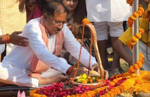 लेश्वर महादेव धाम में मुख्यमंत्री विष्णुदेव साय ने किया जलाभिषेक: प्रदेश की सुख-समृद्धि की कामना की