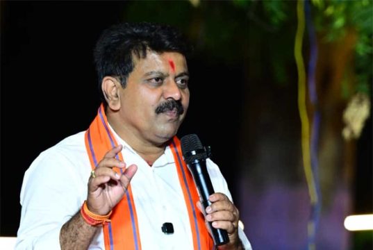कवर्धा को मिली नई सौगात-उप मुख्यमंत्री विजय शर्मा ने किया “मित्र मिलन चौपाटी” का भव्य लोकार्पण